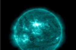 中国气象局：今明两天，我国北方地区将出现极光